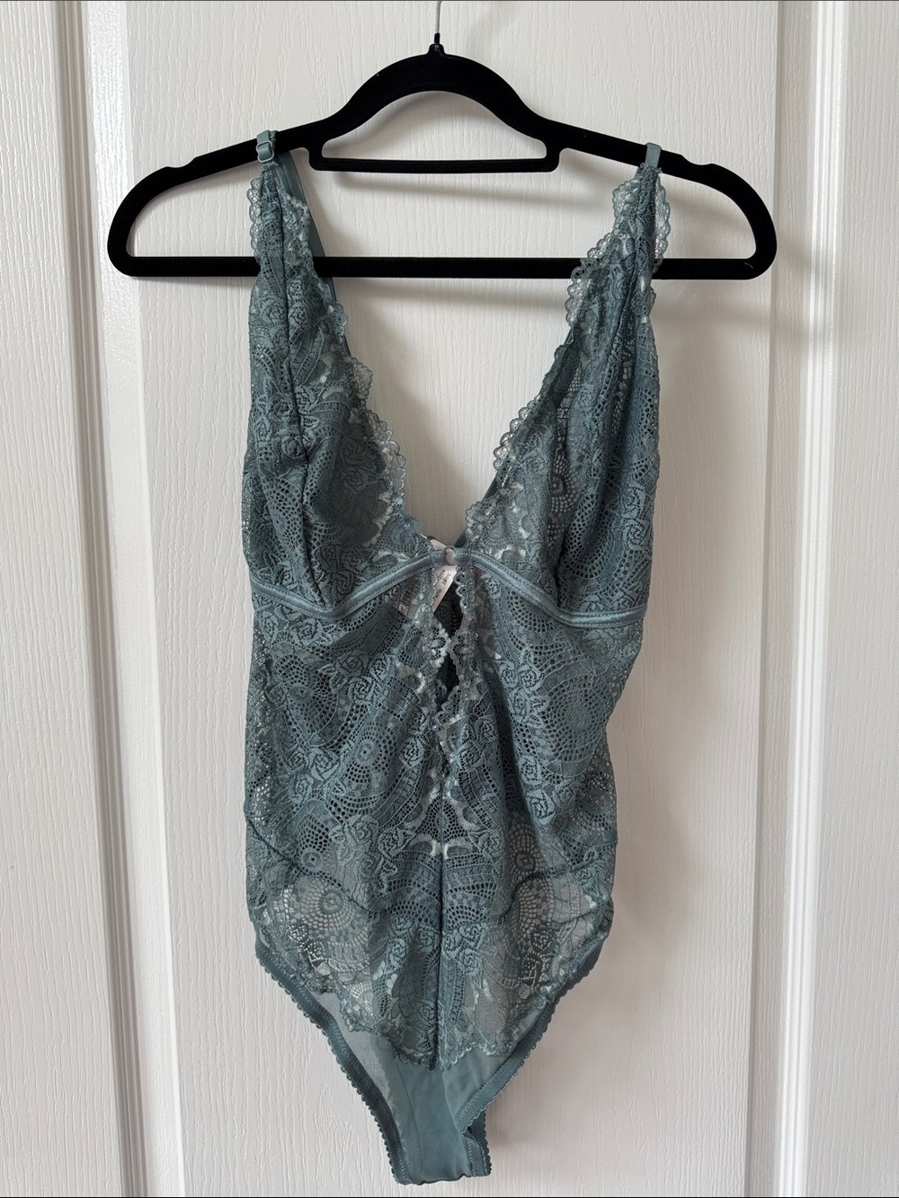 Lace Plunge V-Neck Bodysuit in Turquoise